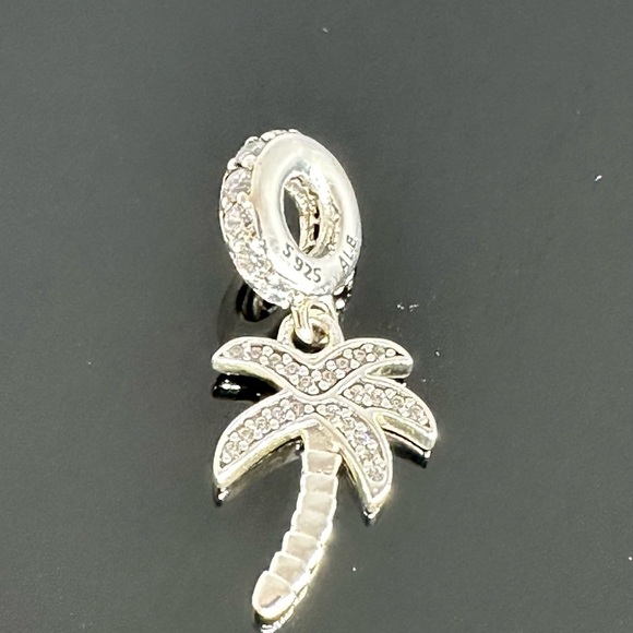Pandora Palm Tree Dangle Charm 925 Ale Silver with CZ With Gift Box #173 - Picture 1 of 4